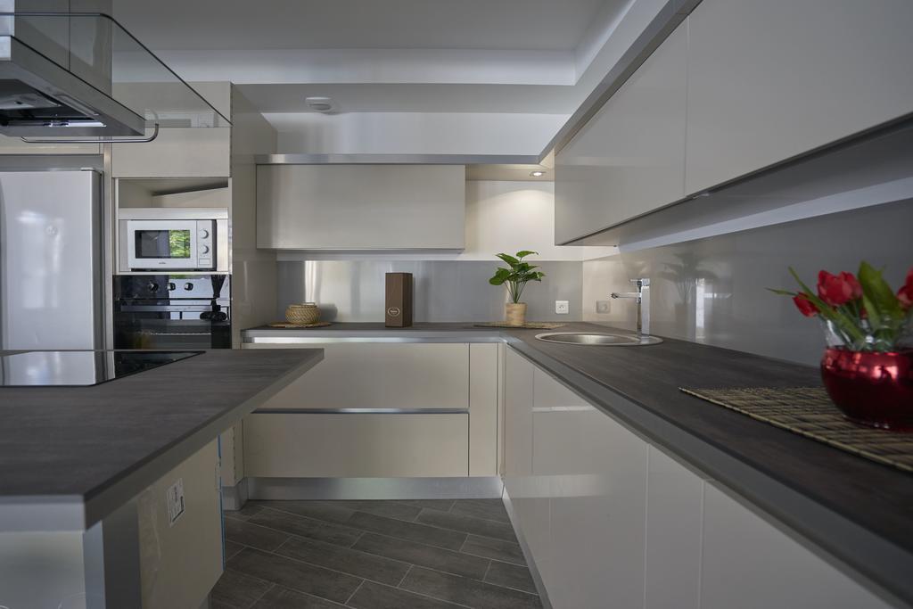 Capucine Duplex Apartment La Ciotat Luaran gambar